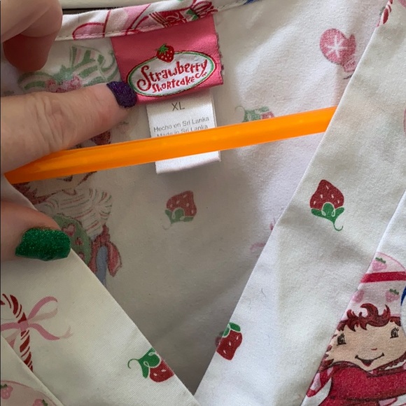 Uniforms - Picture 6 of 7